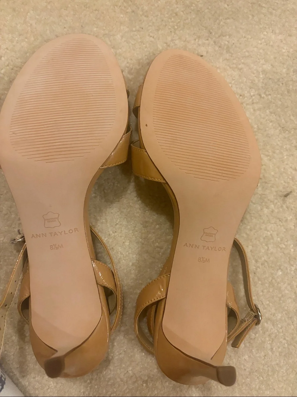 Ann Taylor Tan Strappy Patent leather shiny Block Heel Sandals